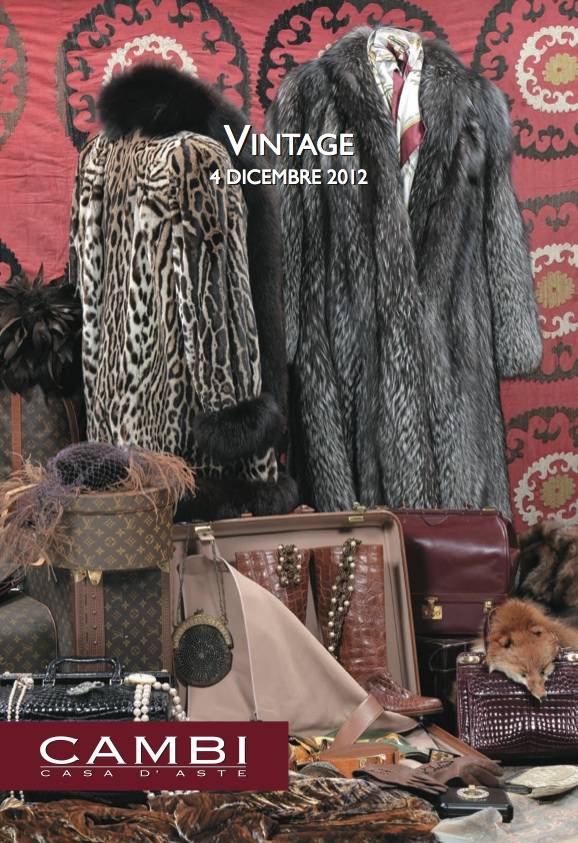 Sold at Auction: Louis Vuitton, Louis Vuitton Sciarpa Louis Vuitton lana  rossa